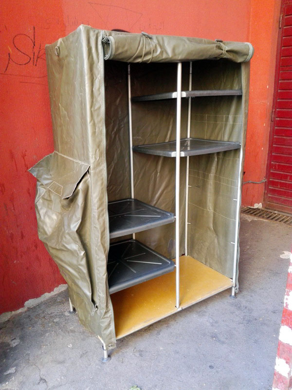 armario desmontable metal loneta 1cremallera rota 161x101x51 1u